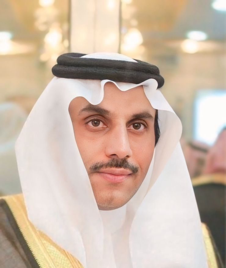 مساعد آل خريم يحصل على درجة الدكتوراه في إدارة الأعمال من جامعة RUB البريطانية
