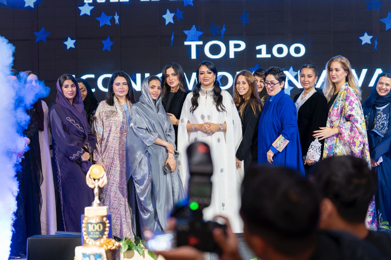 شركة بيت الإباء تحتفي وتكرم بطلة الراليات السعودية العالمية مها الحملي