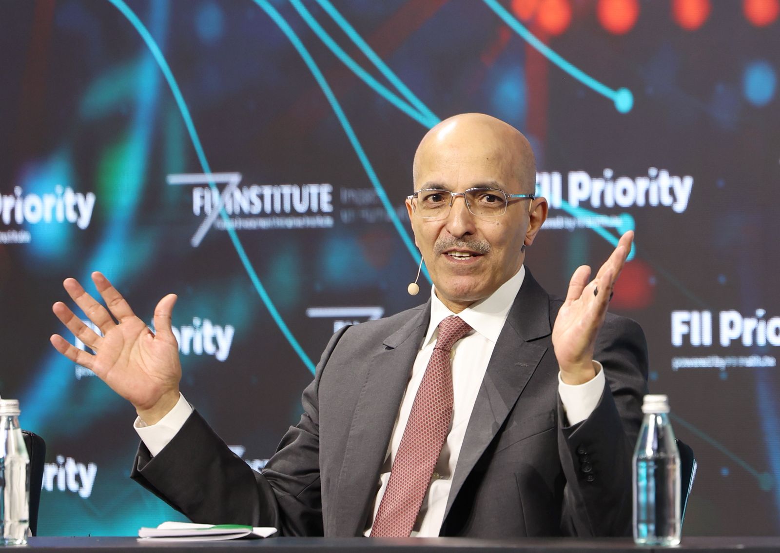 معالي وزير المالية يشارك في قمة “الأولوية” لمبادرة مستقبل الاستثمار في ميامي