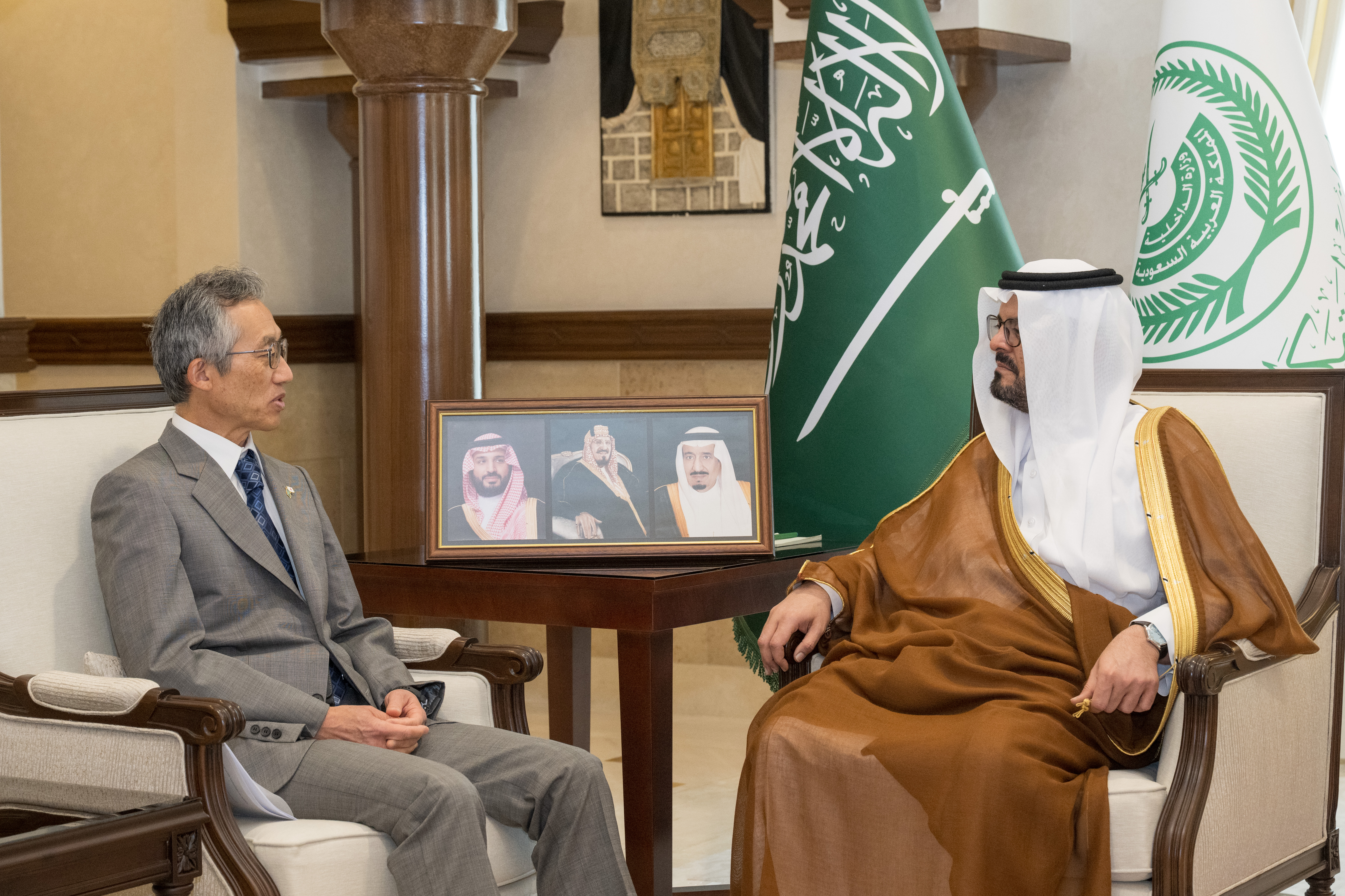 نائب أمير منطقة مكة المكرمة يستقبل سفير اليابان لدى المملكة