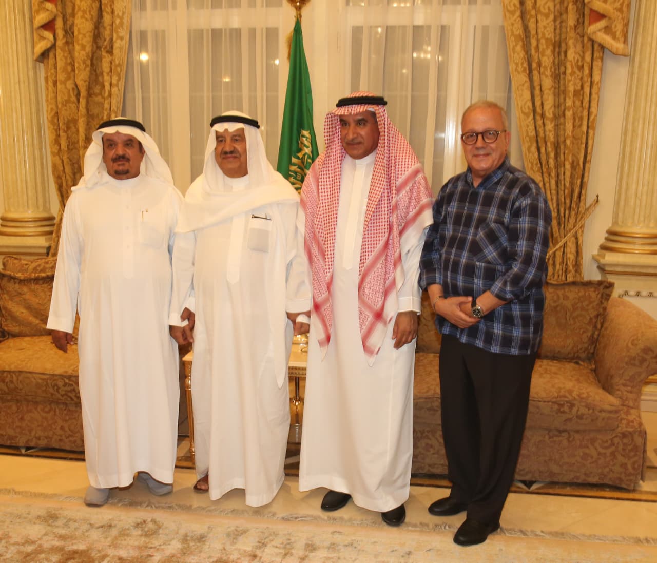 الراجحي يوجه بإصدار الجزء الثالث من كتب الديوانية