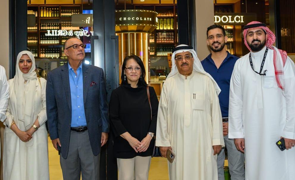 القنصل العام البريطاني يزور “جدة ڤايبز”